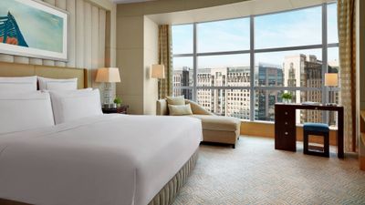 The Ritz-Carlton Beijing, Financial St