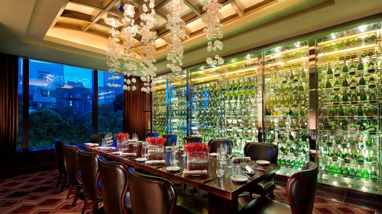 <b>JW Marriott Hotel Hangzhou Restaurant</b>. Images powered by <a href=https://www.travelagewest.com/Hotels/Hangzhou-China/