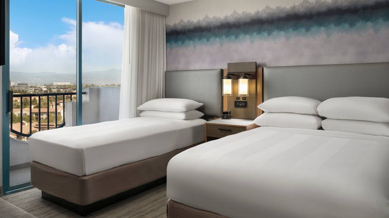 <b>Costa Mesa Marriott Room</b>. Images powered by <a href="https://www.leonardoworldwide.com/" title="Leonardo Worldwide" target="_blank">Leonardo</a>.