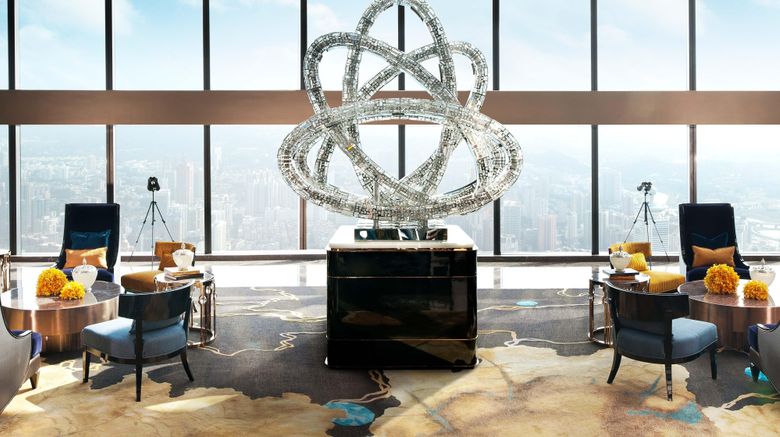 <b>The St. Regis Shenzhen Lobby</b>. Images powered by <a href="https://www.leonardoworldwide.com/" title="Leonardo Worldwide" target="_blank">Leonardo</a>.