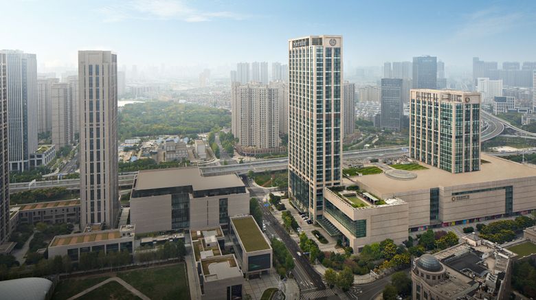 <b>Sheraton Grand Wuhan Hankou Hotel Exterior</b>. Images powered by <a href="https://www.leonardoworldwide.com/" title="Leonardo Worldwide" target="_blank">Leonardo</a>.
