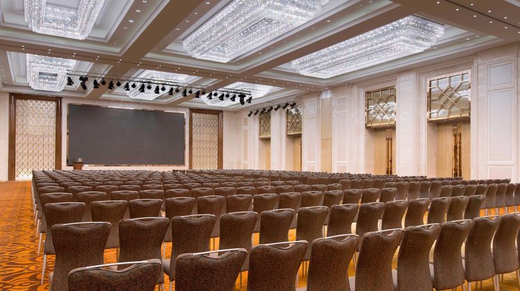 Sheraton Grand Wuhan Hankou Hotel Recreation