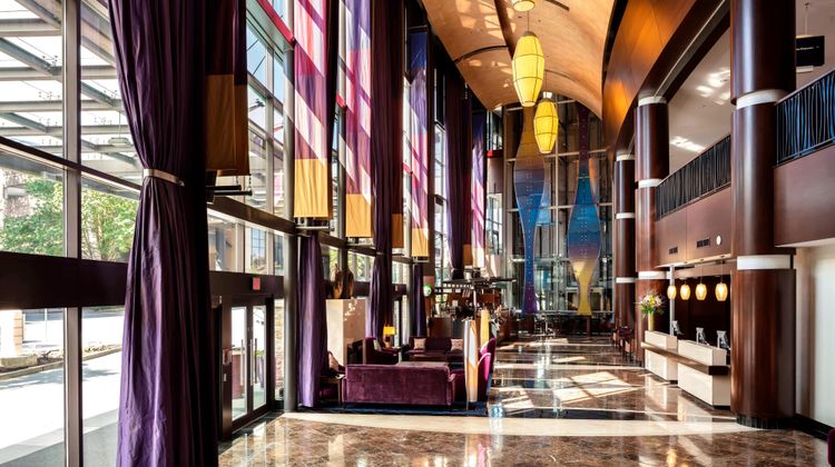 Delta Hotels Burnaby Conference Centre Lobby