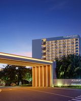 Four Points Sheraton Wuchuan Loong Bay