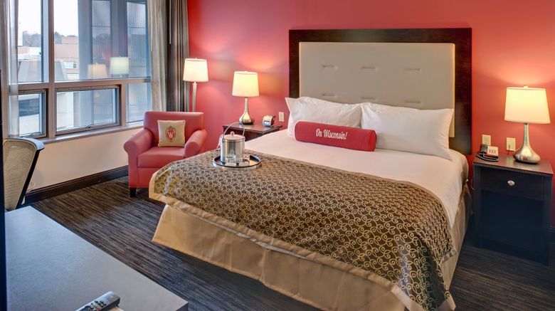 <b>Wisconsin Union Hotel Room</b>. Images powered by <a href="https://www.leonardoworldwide.com/" title="Leonardo Worldwide" target="_blank">Leonardo</a>.