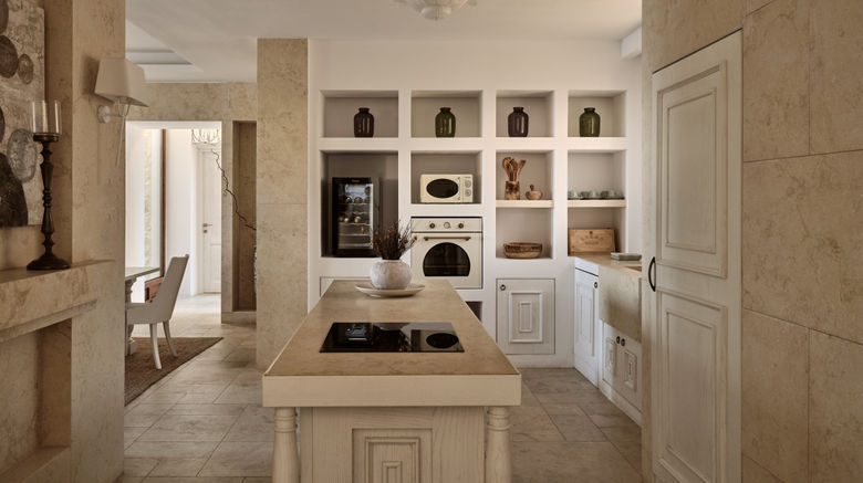 <b>Lesante Cape Resort & Villas Room</b>. Images powered by <a href="https://www.leonardoworldwide.com/" title="Leonardo Worldwide" target="_blank">Leonardo</a>.