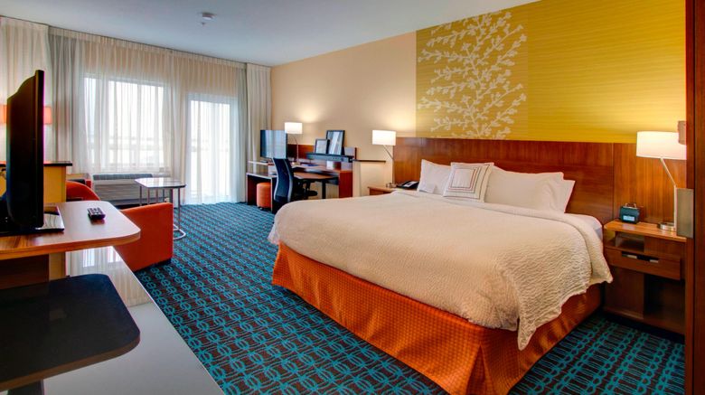<b>Fairfield Inn & Suites by Marriott Suite</b>. Images powered by <a href="https://www.leonardoworldwide.com/" title="Leonardo Worldwide" target="_blank">Leonardo</a>.