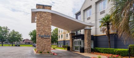 Fairfield Inn and Suites Beaumont Exterior