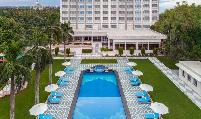 The Gateway Hotel Fatehadbad Rd Agra Exterior