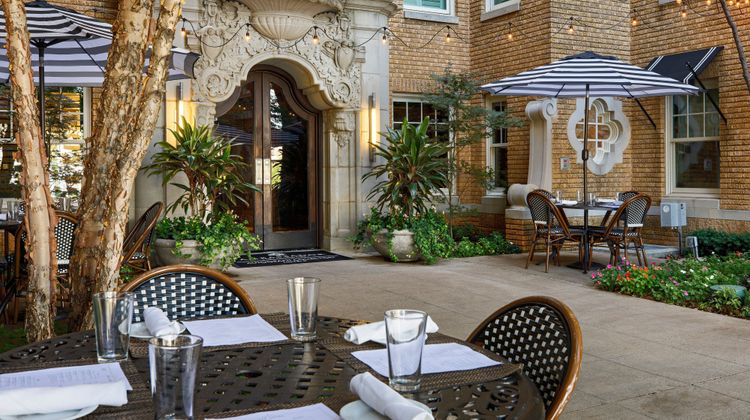 Ambassador Hotel Oklahoma City Restaurant