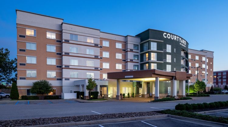 Courtyard by Marriott Charleston Exterior