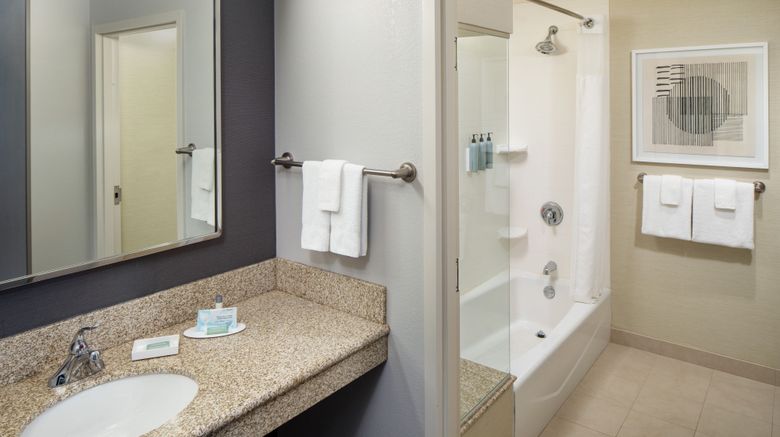<b>Courtyard by Marriott Charleston Suite</b>. Images powered by <a href="https://www.leonardoworldwide.com/" title="Leonardo Worldwide" target="_blank">Leonardo</a>.