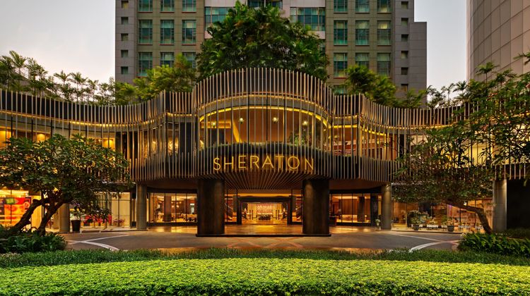 Sheraton Surabaya Hotel & Towers Exterior