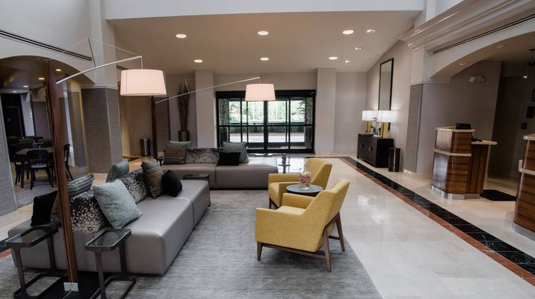 Courtyard by Marriott Hickory Lobby