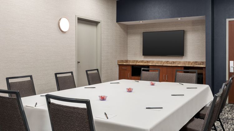 Courtyard by Marriott Columbia Meeting