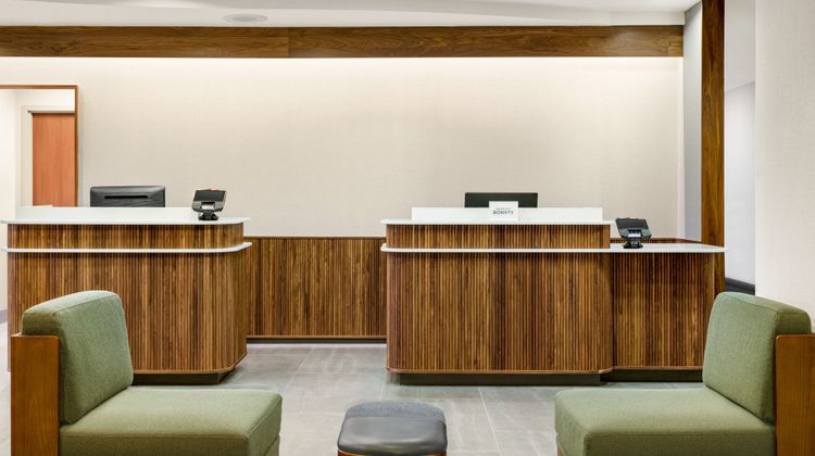 Courtyard by Marriott Columbia Lobby