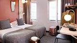 <b>Paris Lafayette Hotel Room</b>. Images powered by <a href="https://www.leonardoworldwide.com/" title="Leonardo Worldwide" target="_blank">Leonardo</a>.