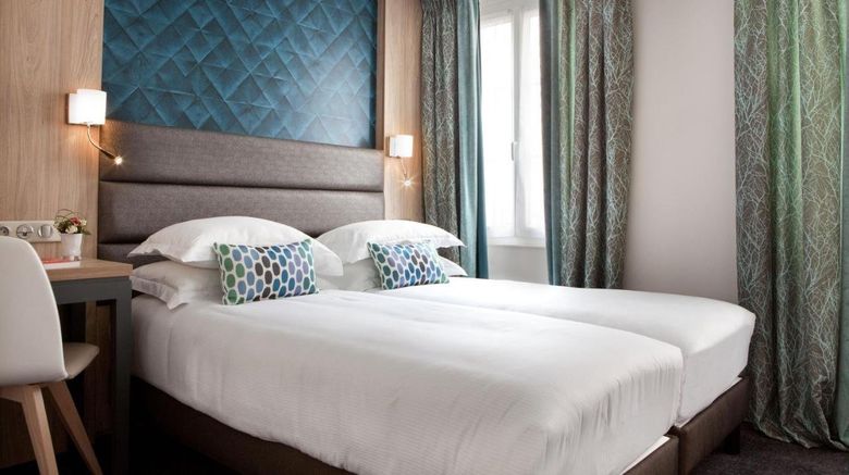<b>Serotel Suites Opera Room</b>. Images powered by <a href="https://www.leonardoworldwide.com/" title="Leonardo Worldwide" target="_blank">Leonardo</a>.