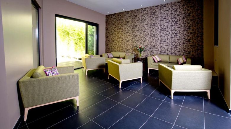 <b>Serotel Suites Opera Lobby</b>. Images powered by <a href="https://www.leonardoworldwide.com/" title="Leonardo Worldwide" target="_blank">Leonardo</a>.
