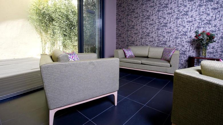 <b>Serotel Suites Opera Lobby</b>. Images powered by <a href="https://www.leonardoworldwide.com/" title="Leonardo Worldwide" target="_blank">Leonardo</a>.