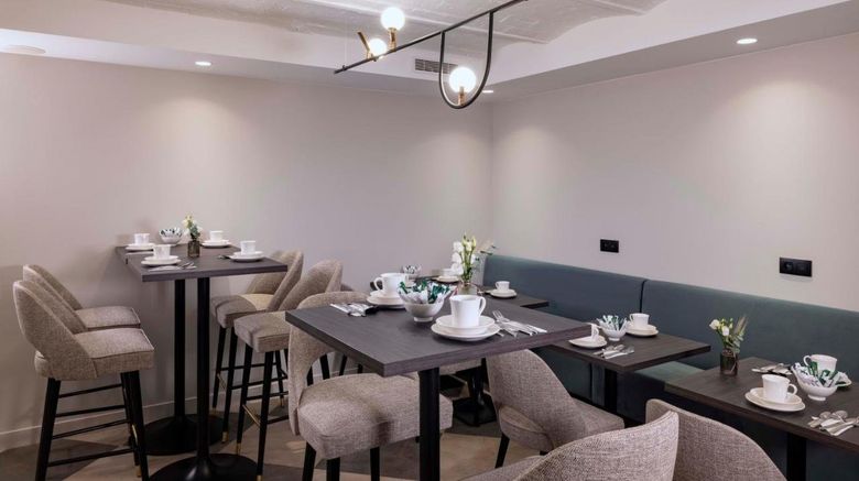 <b>Grand Hotel Leveque Restaurant</b>. Images powered by <a href="https://www.leonardoworldwide.com/" title="Leonardo Worldwide" target="_blank">Leonardo</a>.
