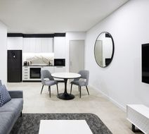Meriton Suites Liverpool Room