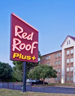 Red Roof PLUS+ Austin South – Airport