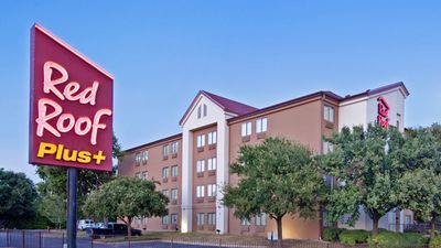 Red Roof PLUS+ Austin South – Airport