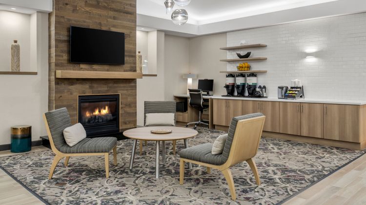 Residence Inn Chicago Naperville Lobby