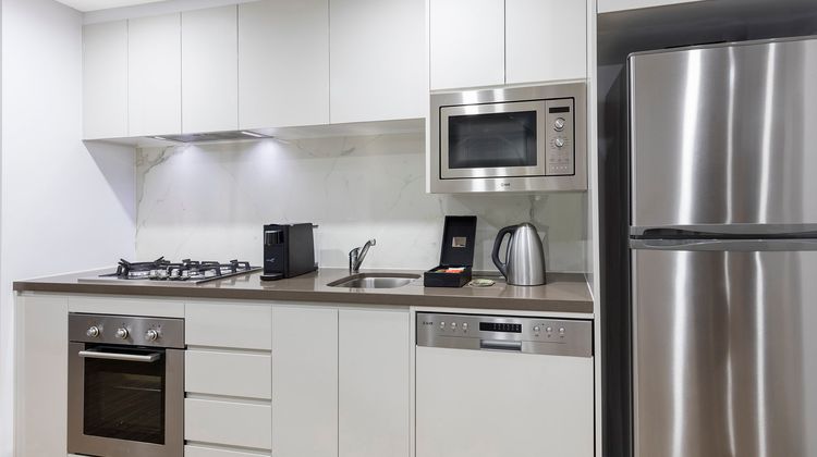 Meriton Suites Bondi Junction Suite