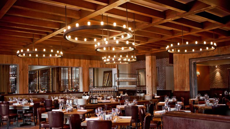 <b>The Westin Chicago North Shore Restaurant</b>. Images powered by <a href="https://www.leonardoworldwide.com/" title="Leonardo Worldwide" target="_blank">Leonardo</a>.