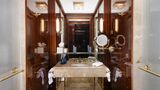 <b>Casa Cipriani New York Room</b>. Images powered by <a href="https://www.leonardoworldwide.com/" title="Leonardo Worldwide" target="_blank">Leonardo</a>.