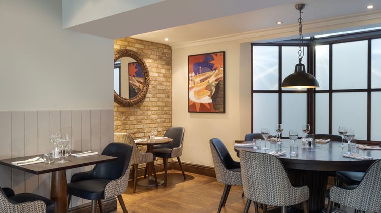 Delta Hotels Tudor Park Country Club Restaurant