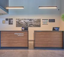 City Express by Marriott Guaymas Lobby