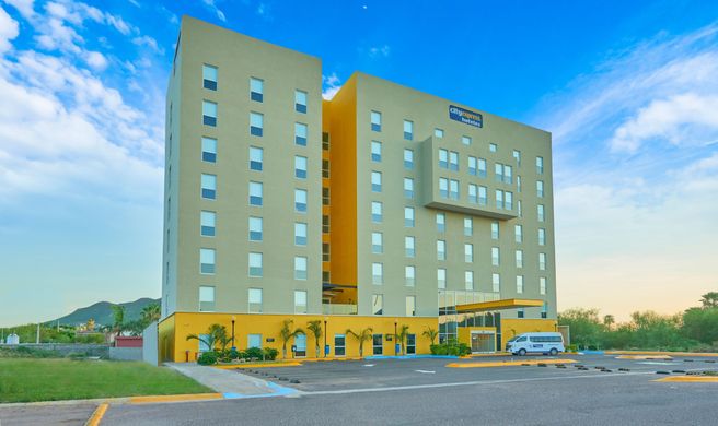 City Express by Marriott Guaymas Exterior