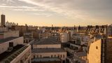 <b>Renaissance Paris Arc de Triomphe Hotel Suite</b>. Images powered by <a href="https://www.leonardoworldwide.com/" title="Leonardo Worldwide" target="_blank">Leonardo</a>.