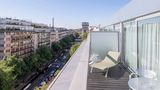 <b>Renaissance Paris Arc de Triomphe Hotel Suite</b>. Images powered by <a href="https://www.leonardoworldwide.com/" title="Leonardo Worldwide" target="_blank">Leonardo</a>.