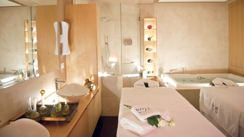 <b>Le Royal Hotel Beirut Spa</b>. Images powered by <a href="https://www.leonardoworldwide.com/" title="Leonardo Worldwide" target="_blank">Leonardo</a>.