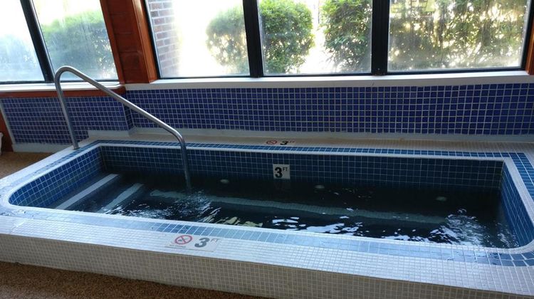 The Mariner Resort Cape Cod Recreation