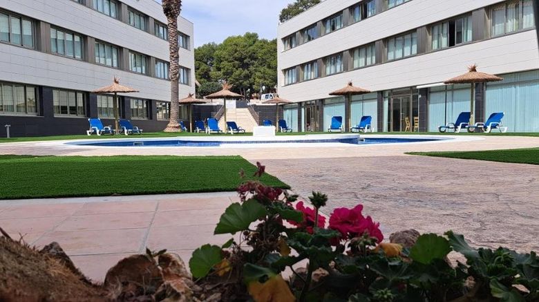 <b>Hotel Daniya Alicante Pool</b>. Images powered by <a href="https://www.leonardoworldwide.com/" title="Leonardo Worldwide" target="_blank">Leonardo</a>.