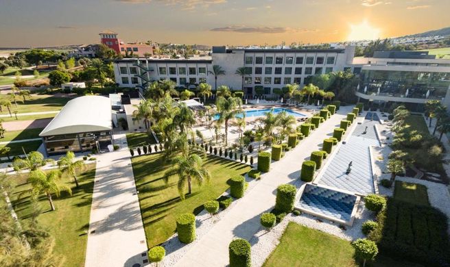 La Finca Golf & Spa Resort Hotel Exterior