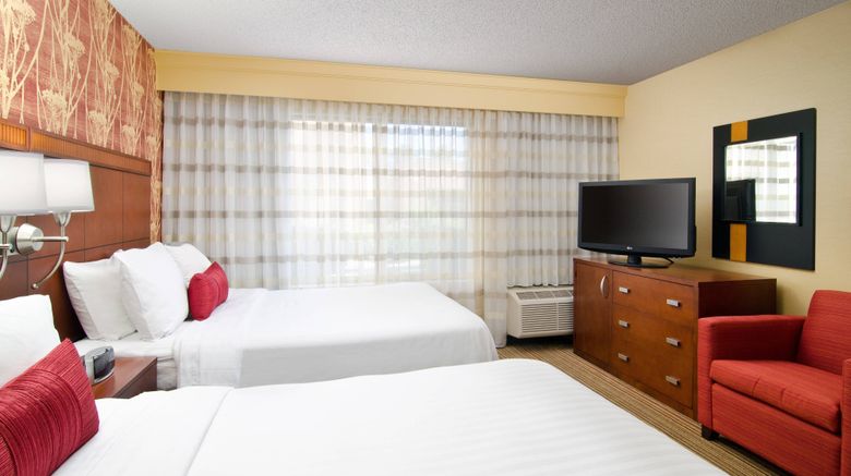 <b>Courtyard Irvine John Wayne Airport/OC Room</b>. Images powered by <a href="https://www.leonardoworldwide.com/" title="Leonardo Worldwide" target="_blank">Leonardo</a>.