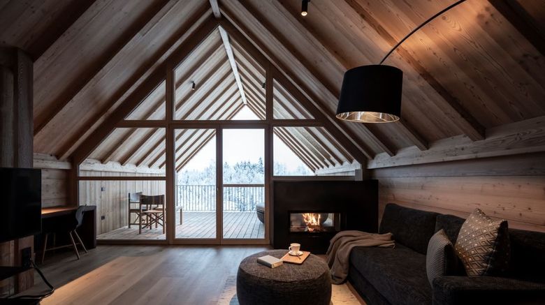 <b>Adler Lodge Ritten Room</b>. Images powered by <a href="https://www.leonardoworldwide.com/" title="Leonardo Worldwide" target="_blank">Leonardo</a>.