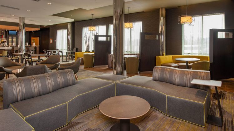 Courtyard Hagerstown Lobby