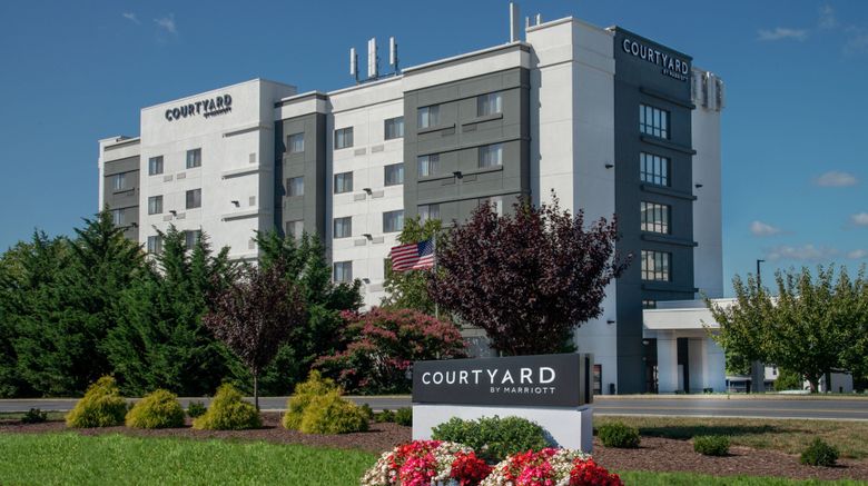 Courtyard Hagerstown Exterior. Images powered by <a href="https://www.leonardoworldwide.com" target="_blank" rel="noopener">Leonardo</a>.