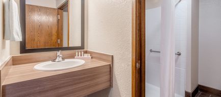 El Rancho Motel Room