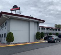 Red Roof Inn Copiague Exterior