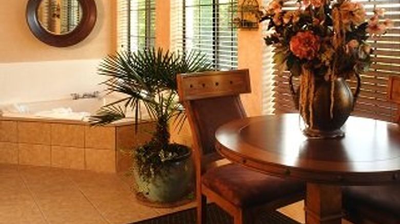 <b>Inn On Barons Creek Suite</b>. Images powered by <a href="https://www.leonardoworldwide.com/" title="Leonardo Worldwide" target="_blank">Leonardo</a>.