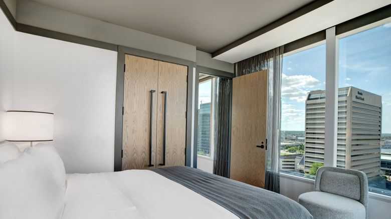 <b>The Farnam, Autograph Collection Suite</b>. Images powered by <a href="https://www.leonardoworldwide.com/" title="Leonardo Worldwide" target="_blank">Leonardo</a>.