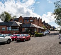 Glynhill Hotel & Leisure Club Exterior